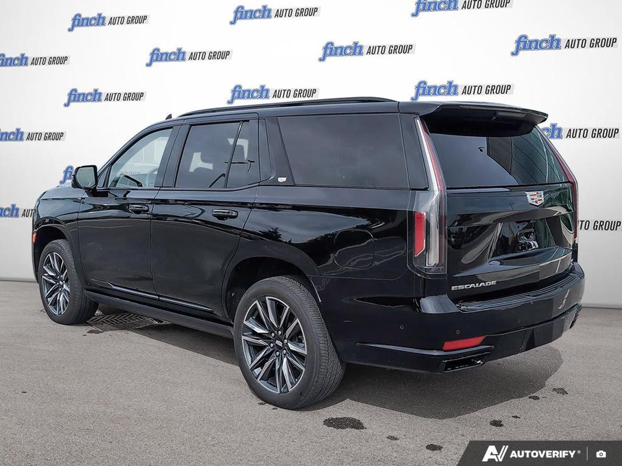 2023 Cadillac Escalade Sport Platinum 4x4 Photo3