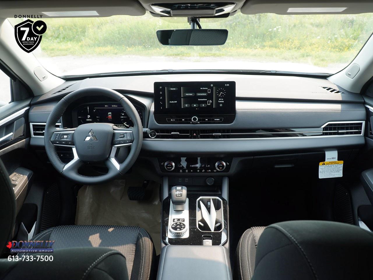 2026 Mitsubishi Outlander Plug-In Hybrid ES S-AWC Photo