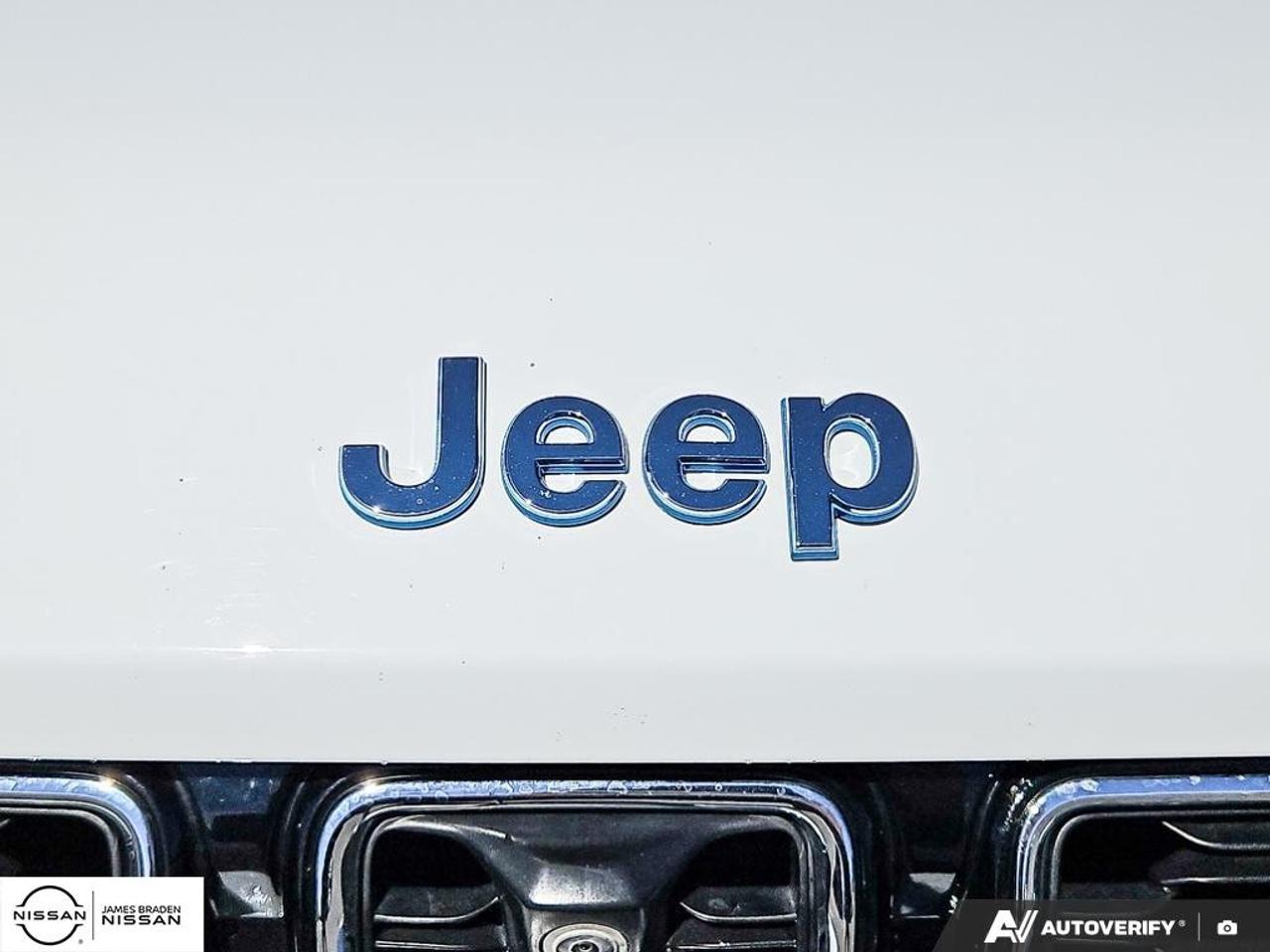 2023 Jeep Grand Cherokee 4xe 4x4 Photo
