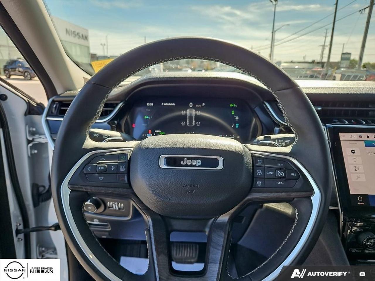 2023 Jeep Grand Cherokee 4xe 4x4 Photo