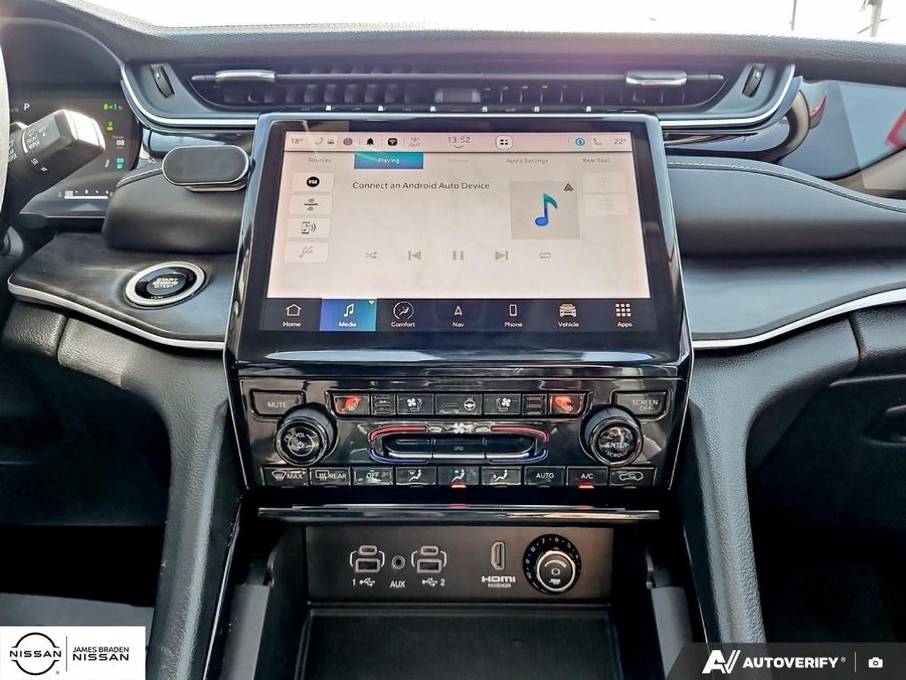 2023 Jeep Grand Cherokee 4xe 4x4 Photo