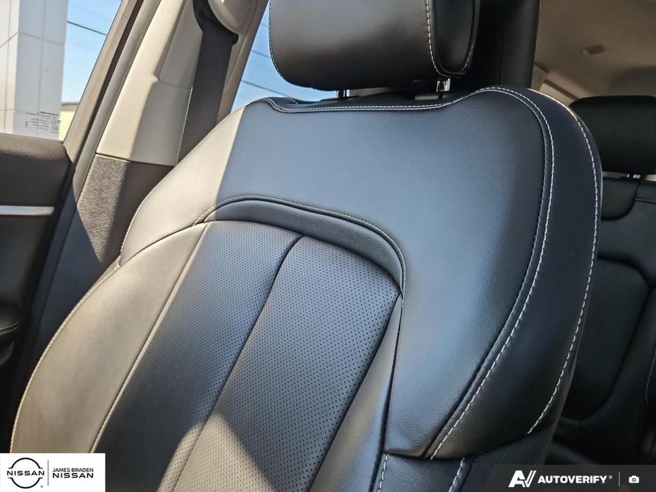 2023 Jeep Grand Cherokee 4xe 4x4 Photo