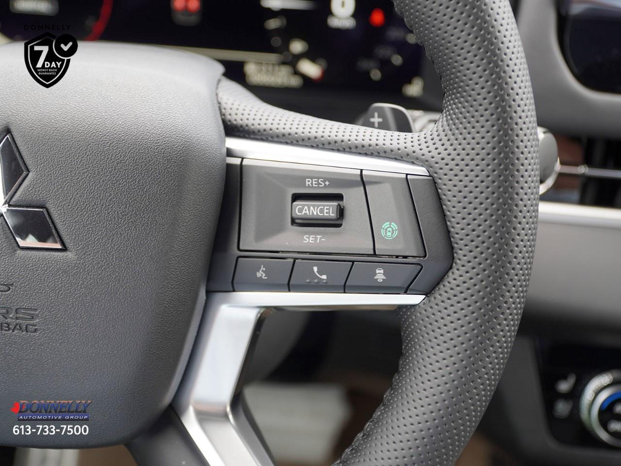 2026 Mitsubishi Outlander GT NOIR S-AWC Photo