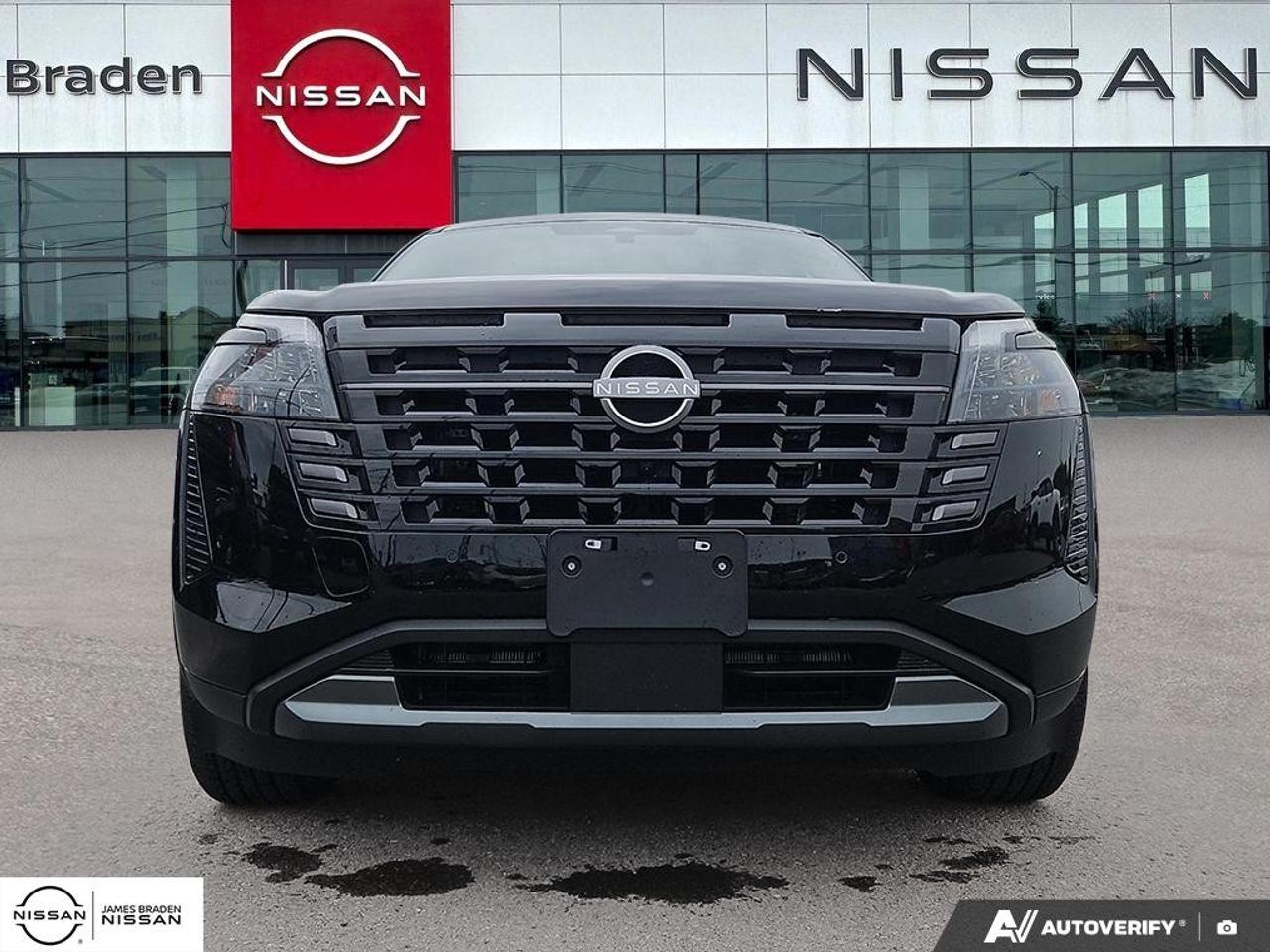 2026 Nissan Pathfinder Platinum 4WD Photo5