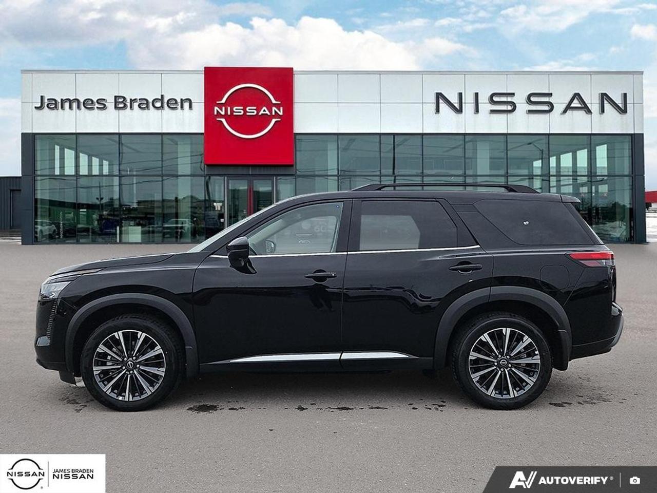 2026 Nissan Pathfinder Platinum 4WD Photo