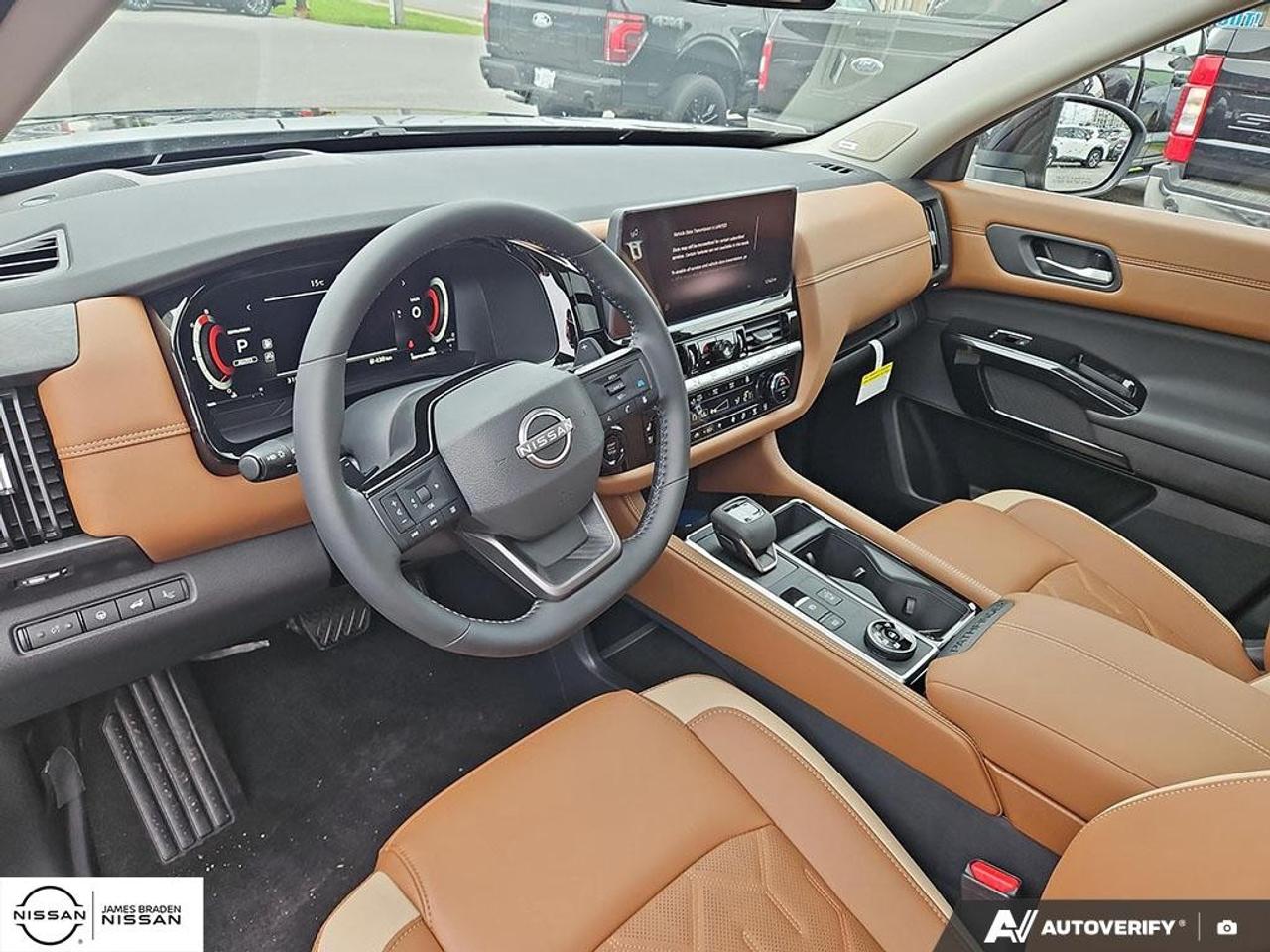 2026 Nissan Pathfinder Platinum 4WD Photo
