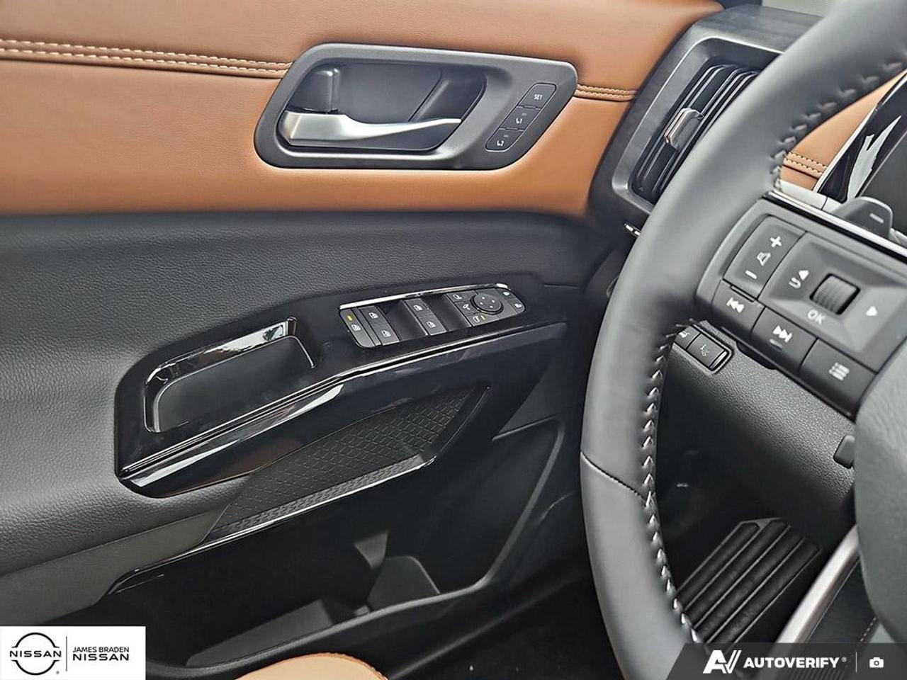 2026 Nissan Pathfinder Platinum 4WD Photo