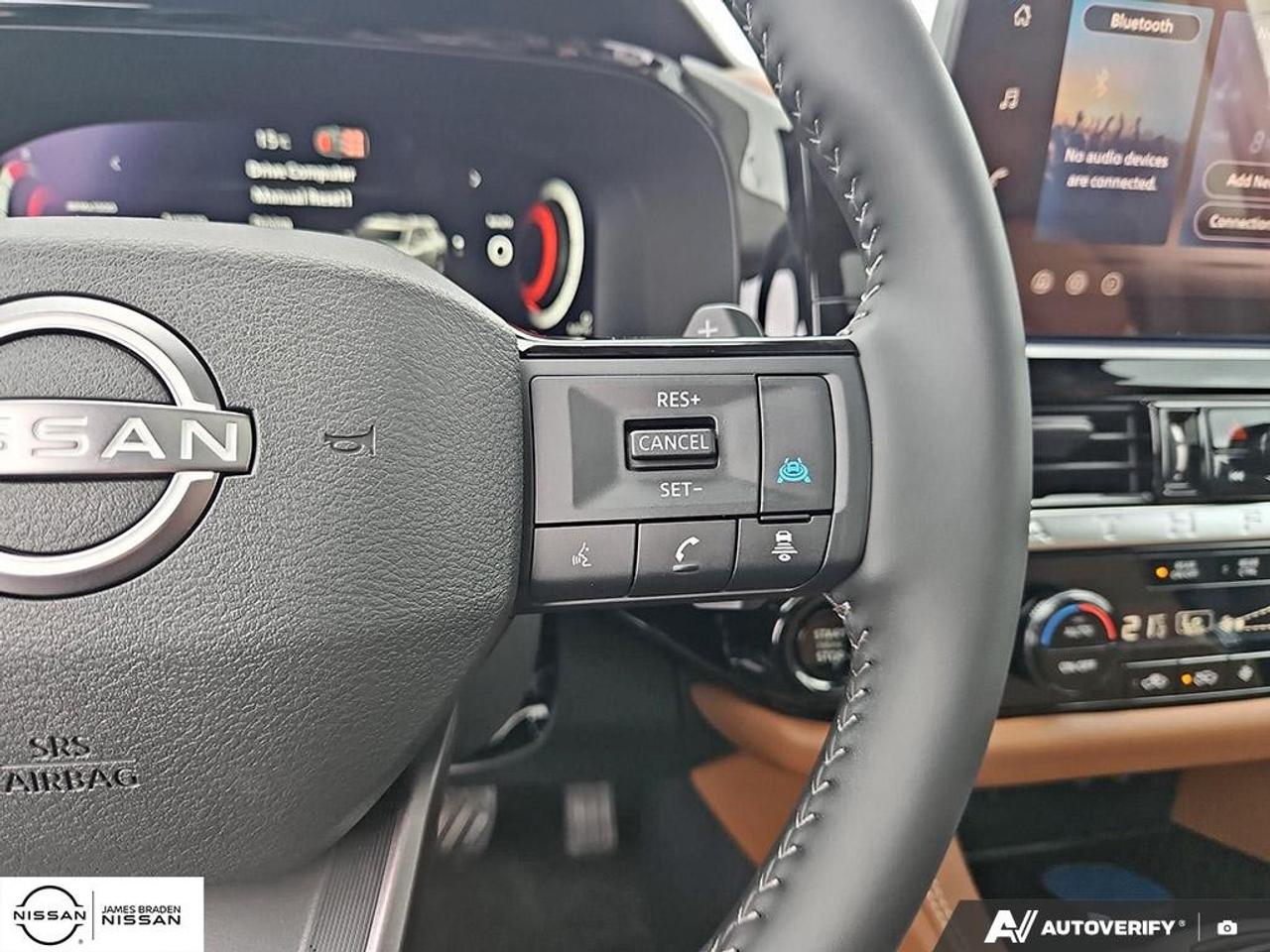 2026 Nissan Pathfinder Platinum 4WD Photo