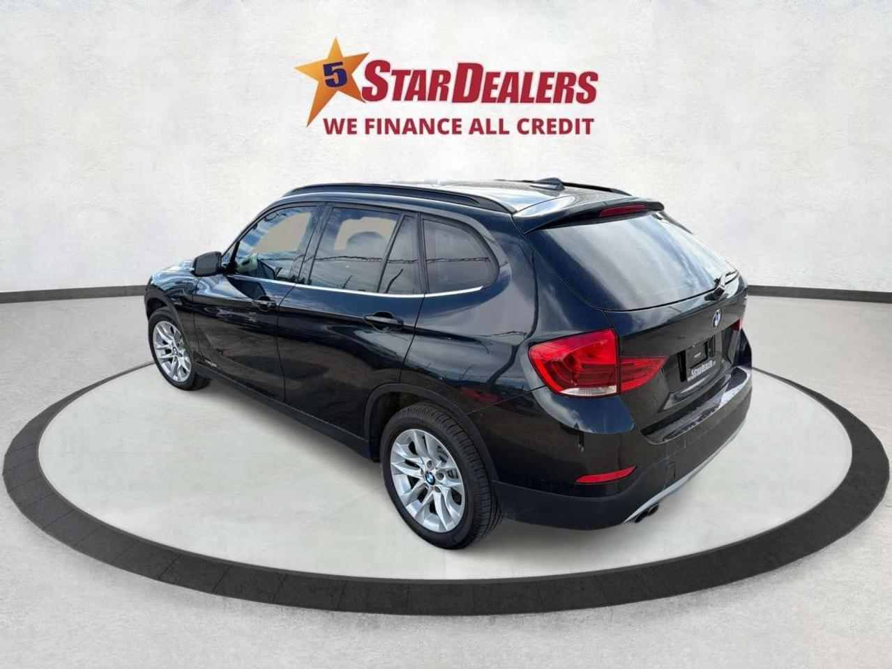 2015 BMW X1 xDrive AWD LEATHER/H SEATS WE FINANCE ALL CREDIT! Photo4