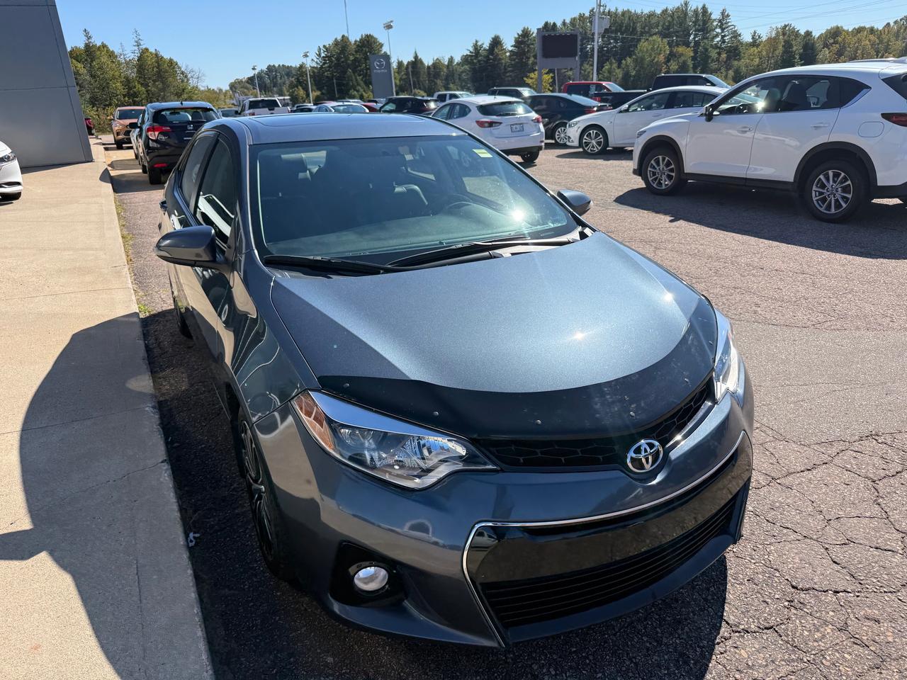 2016 Toyota Corolla S (M6) 4dr Sedan Photo