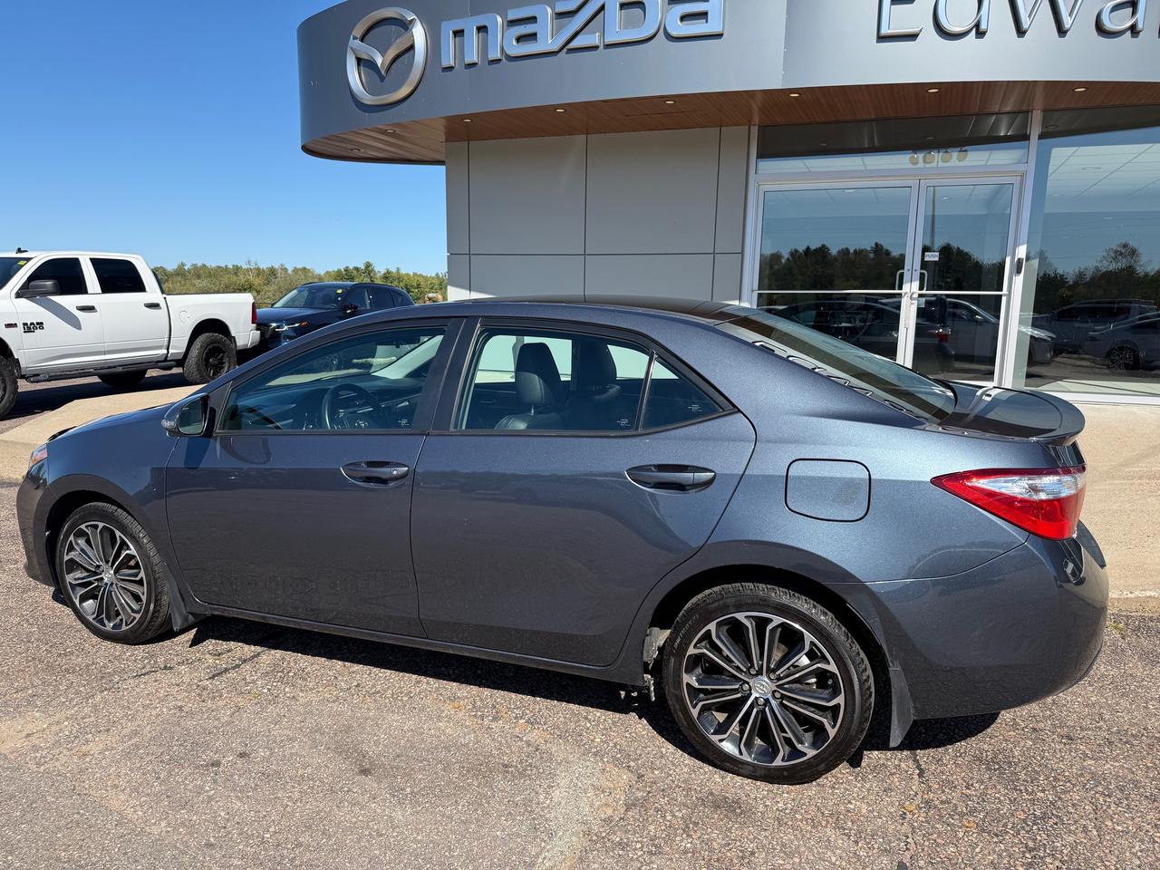 2016 Toyota Corolla S (M6) 4dr Sedan Photo
