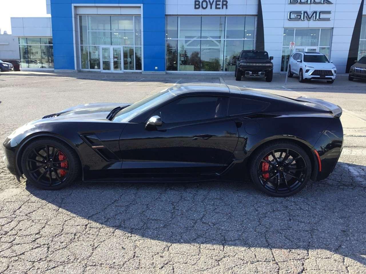 2017 Chevrolet Corvette Grand Sport Coupe 3LT Photo