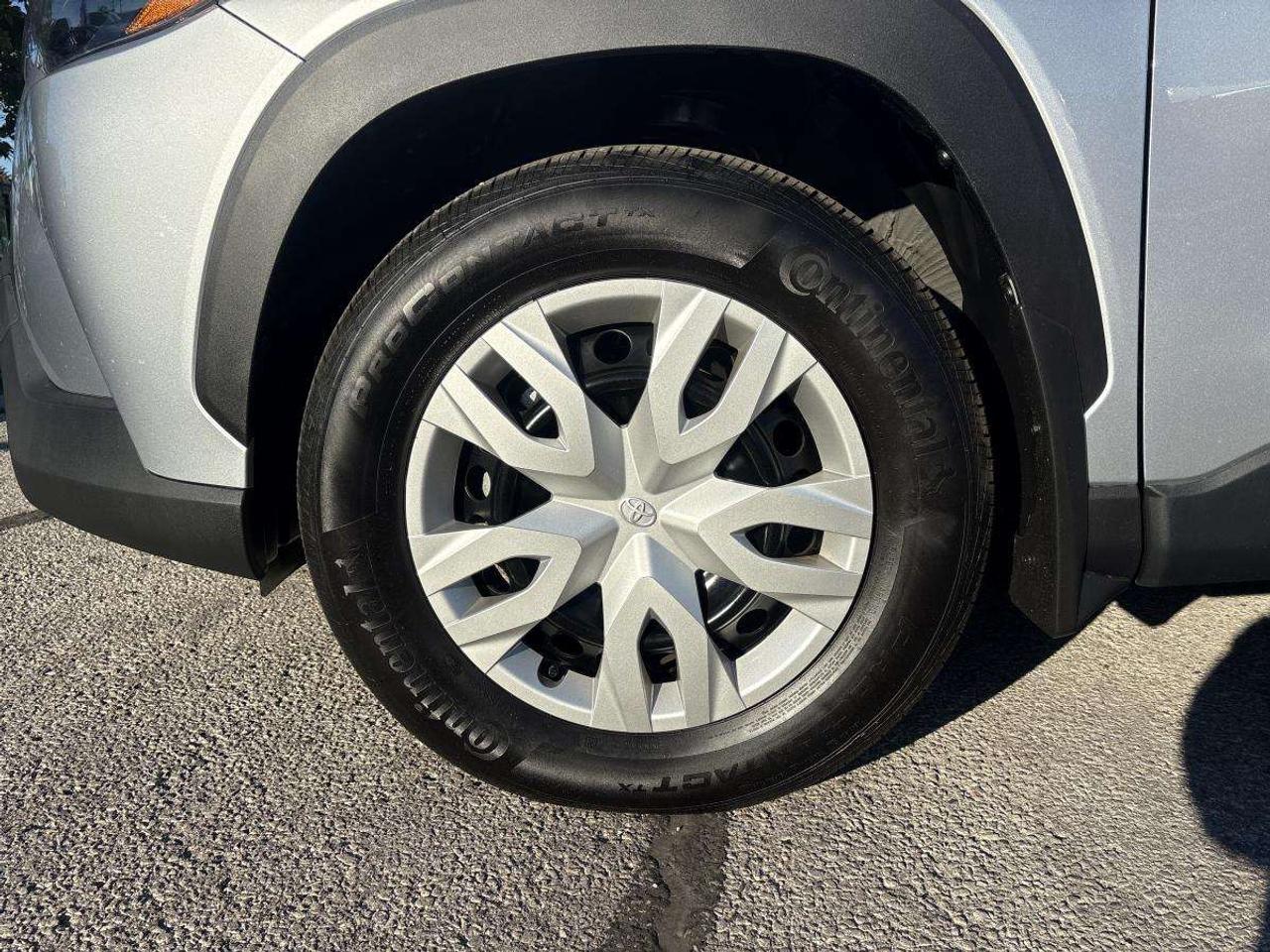 2026 Toyota Corolla Cross L Photo