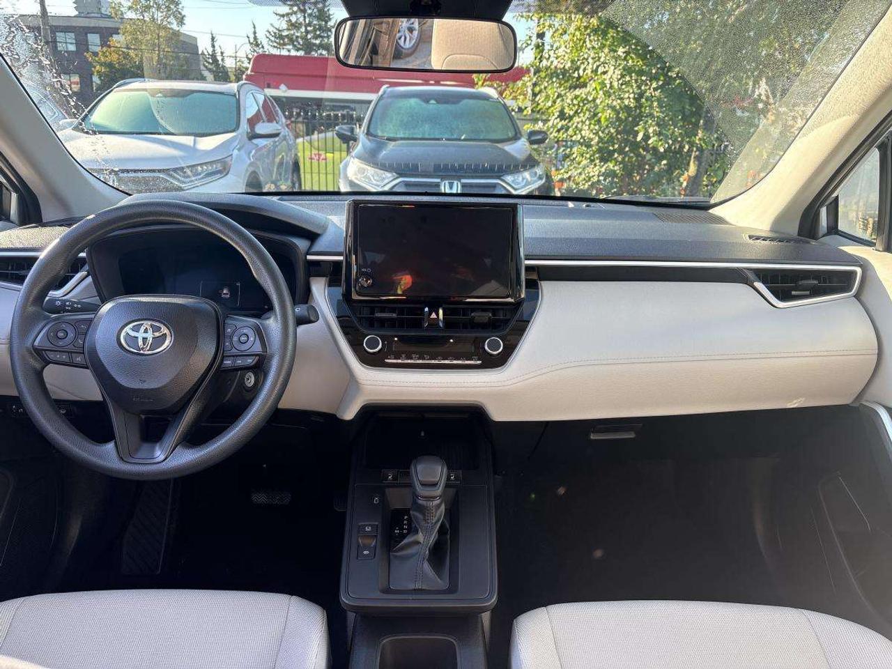 2026 Toyota Corolla Cross L Photo