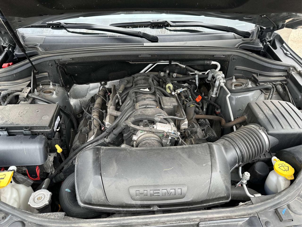 2025 Dodge Durango R/T 4X4 HEMI MINT LEATHER WE FINANCE ALL CREIDT! Photo