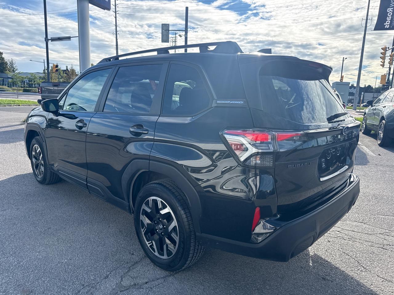 2025 Subaru Forester Convenience 4dr All-Wheel Drive Photo