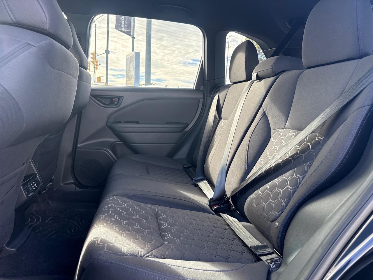 2025 Subaru Forester Convenience 4dr All-Wheel Drive Photo