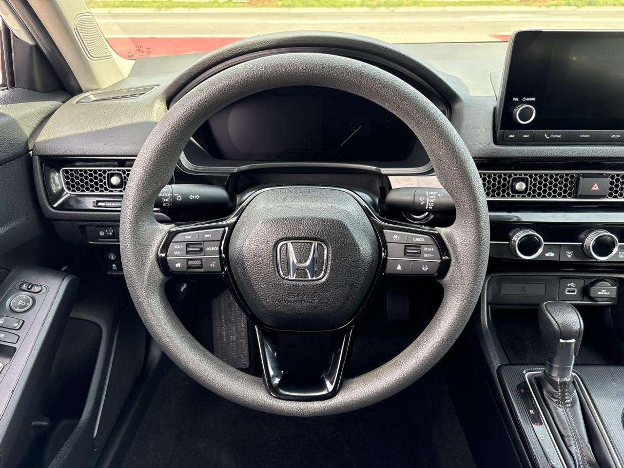 2024 Honda Civic Lx Apple Carplay/Remote Start/Heated seats Photo