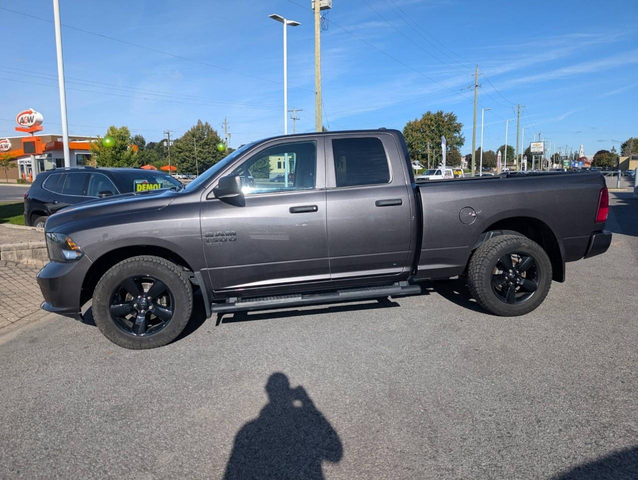 2023 RAM 1500 Classic Express 4x4 Quad Cab 6'4" Box Photo