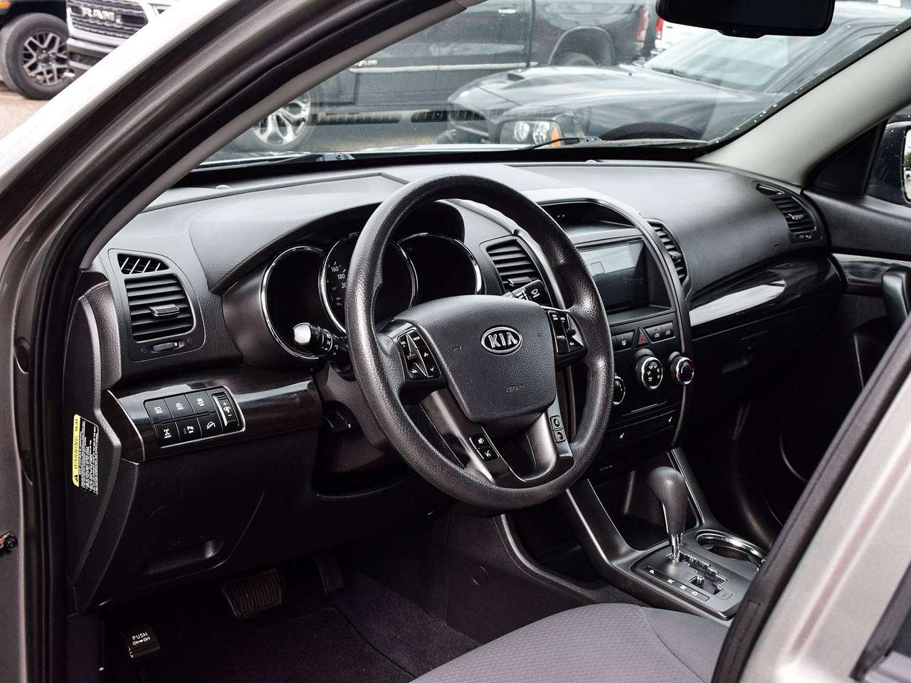 2013 Kia Sorento LX AWD ~Heated Seats ~Bluetooth ~Alloy Wheels ~A/C Photo