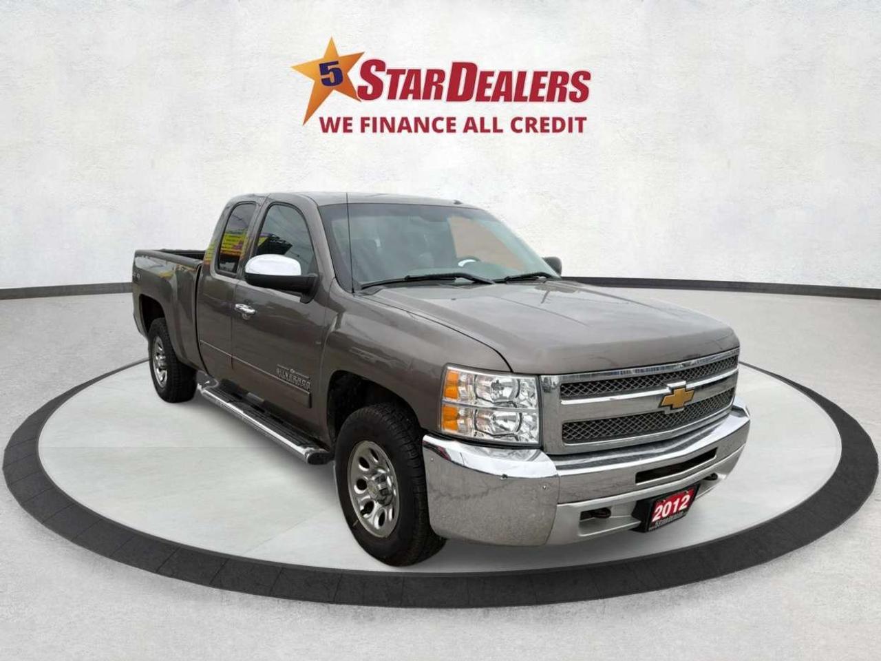 2012 Chevrolet Silverado 1500 LS Cheyenne Edition 4WD V8 WE FINANCE ALL CREDIT! Photo