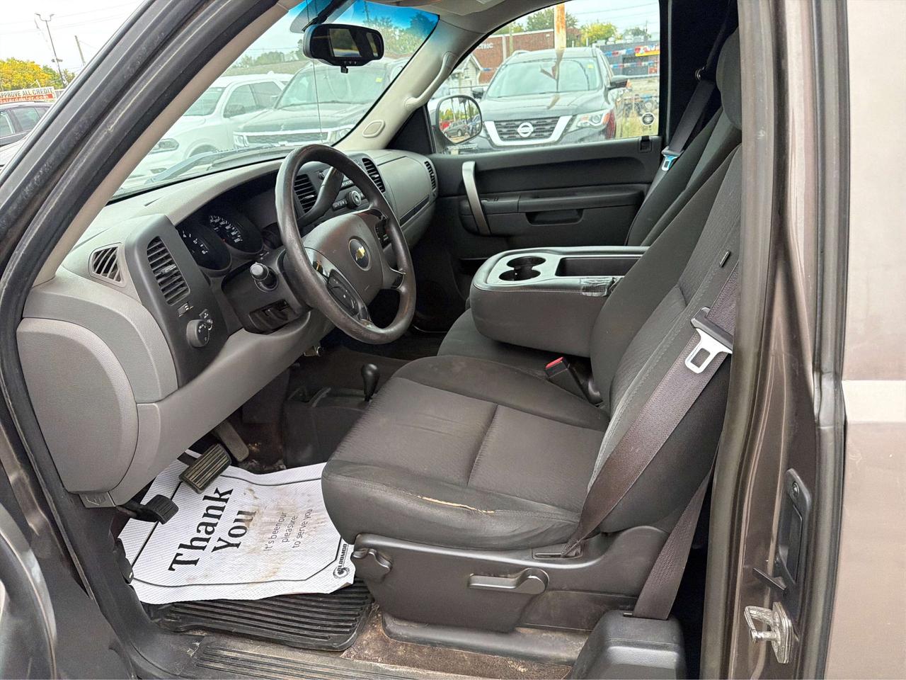 2012 Chevrolet Silverado 1500 LS Cheyenne Edition 4WD V8 WE FINANCE ALL CREDIT! Photo