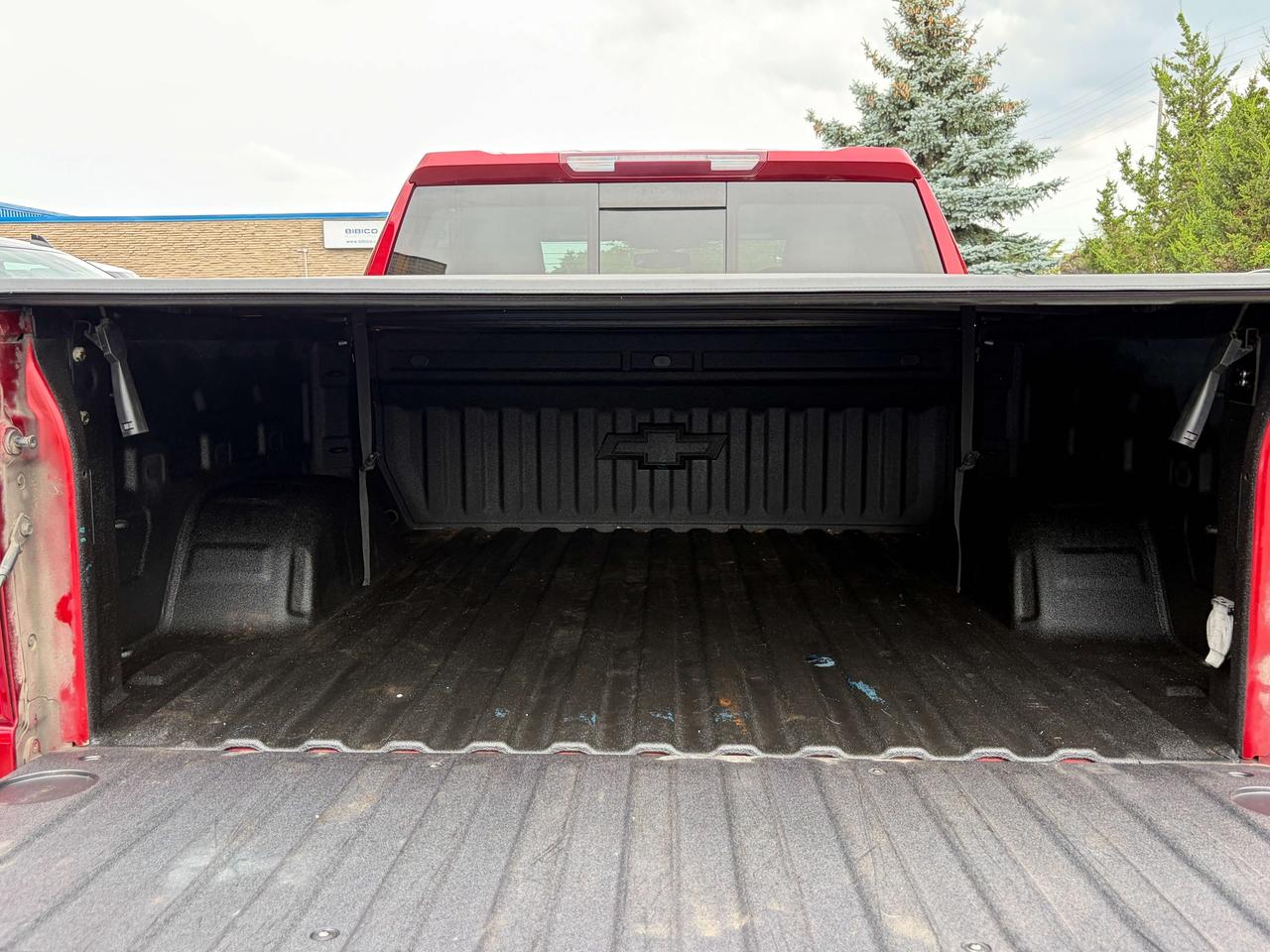 2022 Chevrolet Silverado 1500 LTZ, DURAMAX DIESEL, SUNROOF, NEW TIRES Photo