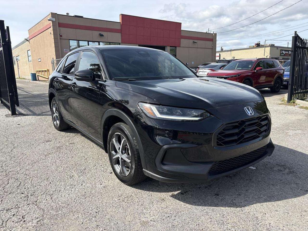 2023 Honda HR-V Sport Sunroof/Remote Start/Apple Carplay Photo