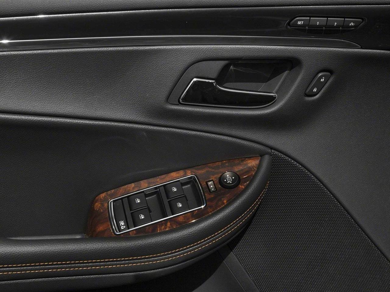 2015 Chevrolet Impala LTZ NAV LEATHER BUPCAM WE FINANCE ALL CREDIT! Photo