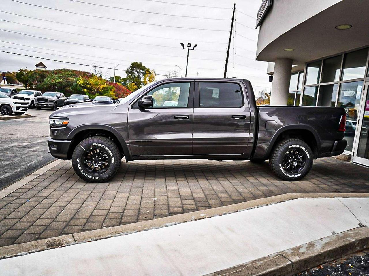 2027 RAM 1500  Photo