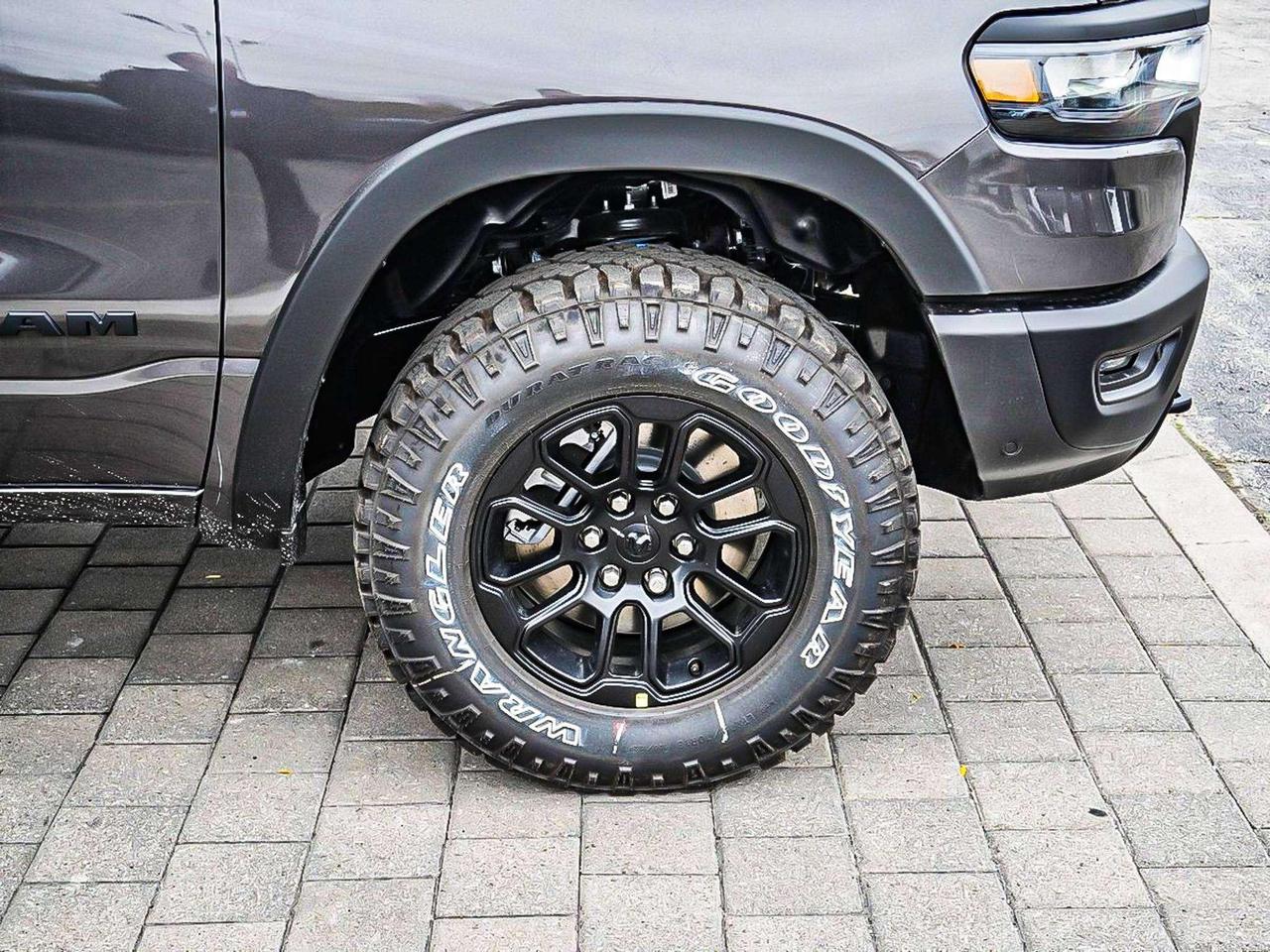 2027 RAM 1500  Photo