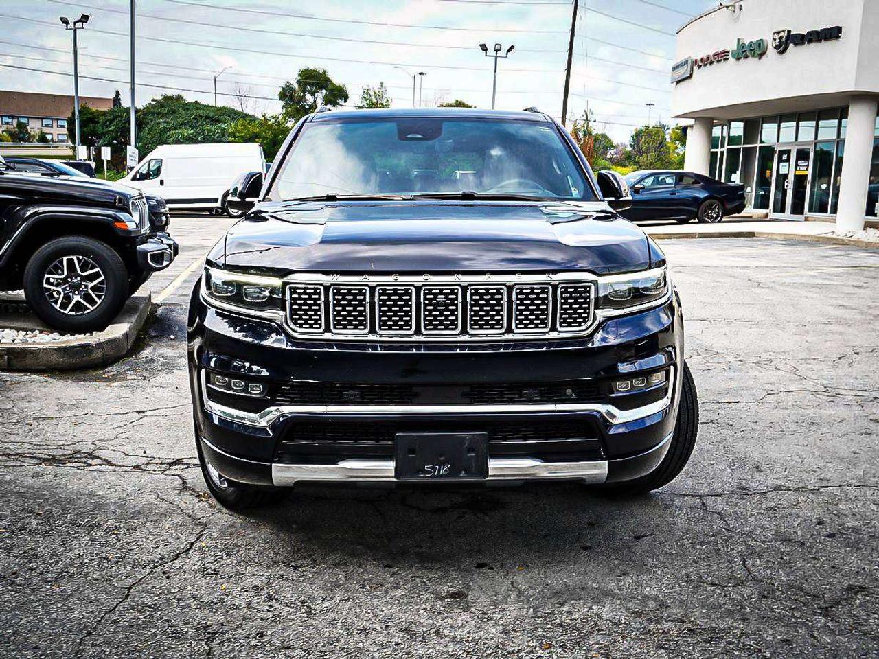 2025 Jeep Grand Wagoneer  Photo3
