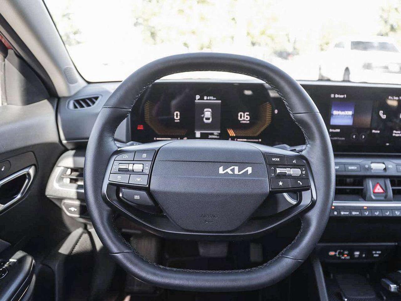 2025 Kia K4 EX   Apple CarPlay   Backup Camera   Heated Seats Photo