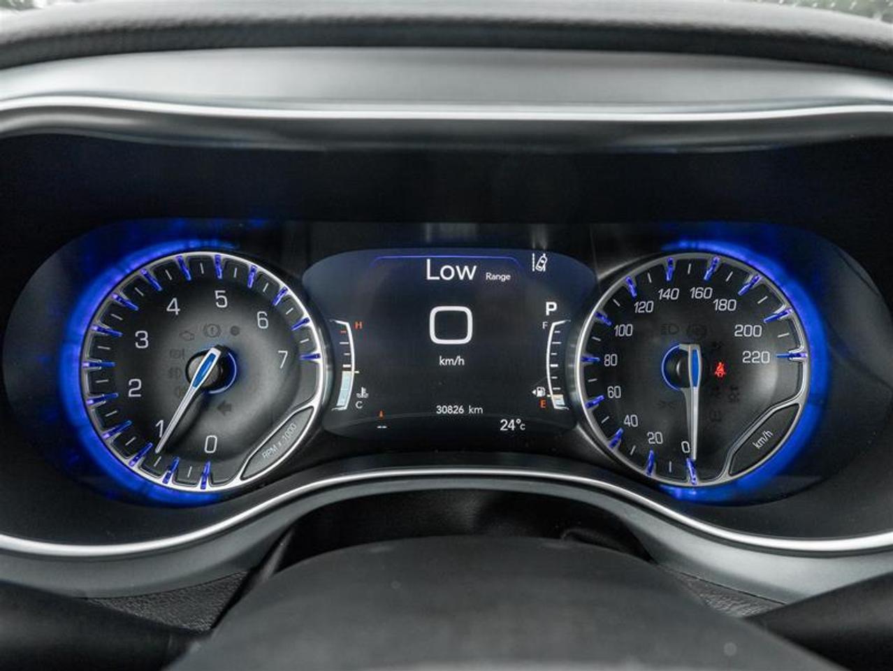 2026 Chrysler Pacifica Limited Front-Wheel Drive Passenger Van Photo