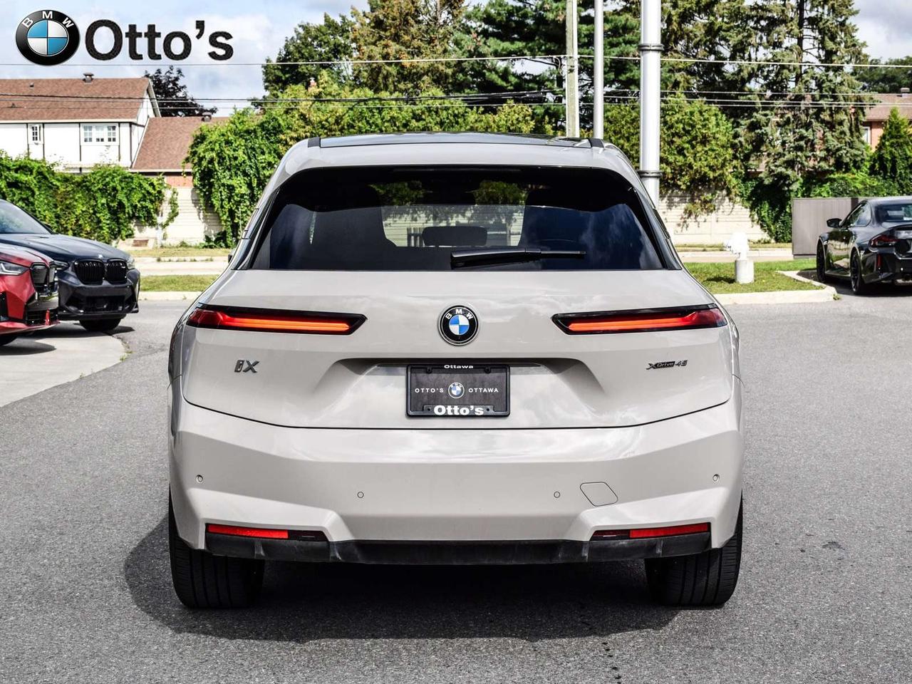 2026 BMW iX xDrive45 Photo