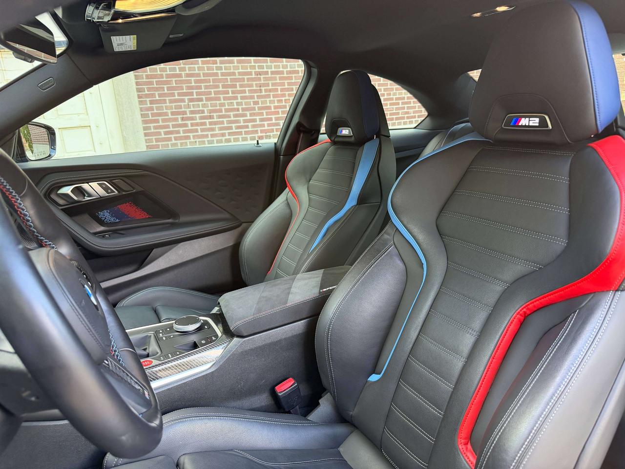 2023 BMW M2  Photo