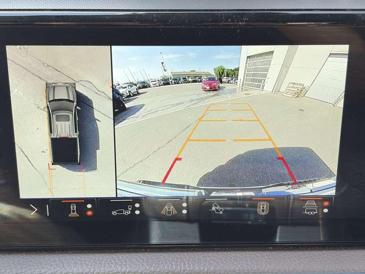 2024 GMC Sierra 1500 Crew Cab Short Box 4-Wheel Drive Denali 6.2L V8 Photo