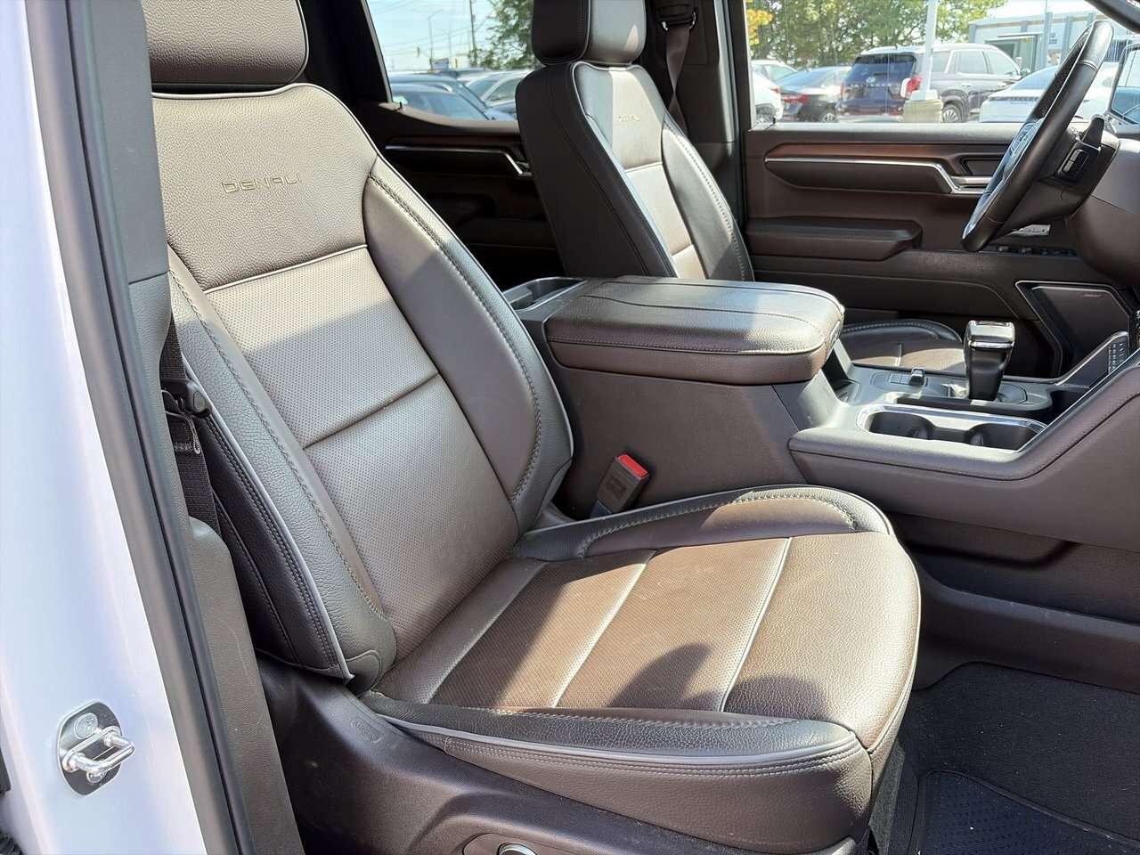 2024 GMC Sierra 1500 Crew Cab Short Box 4-Wheel Drive Denali 6.2L V8 Photo