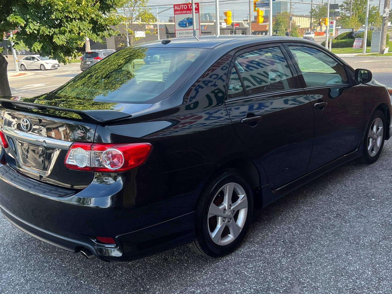 2012 Toyota Corolla S Photo