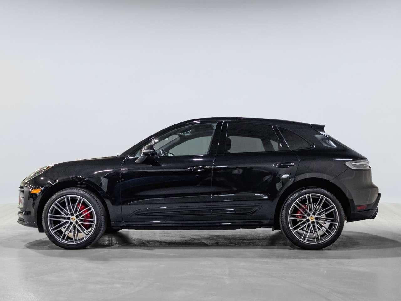 2025 Porsche Macan S AWD Photo