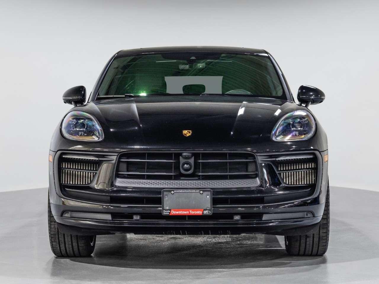 2025 Porsche Macan S AWD Photo5