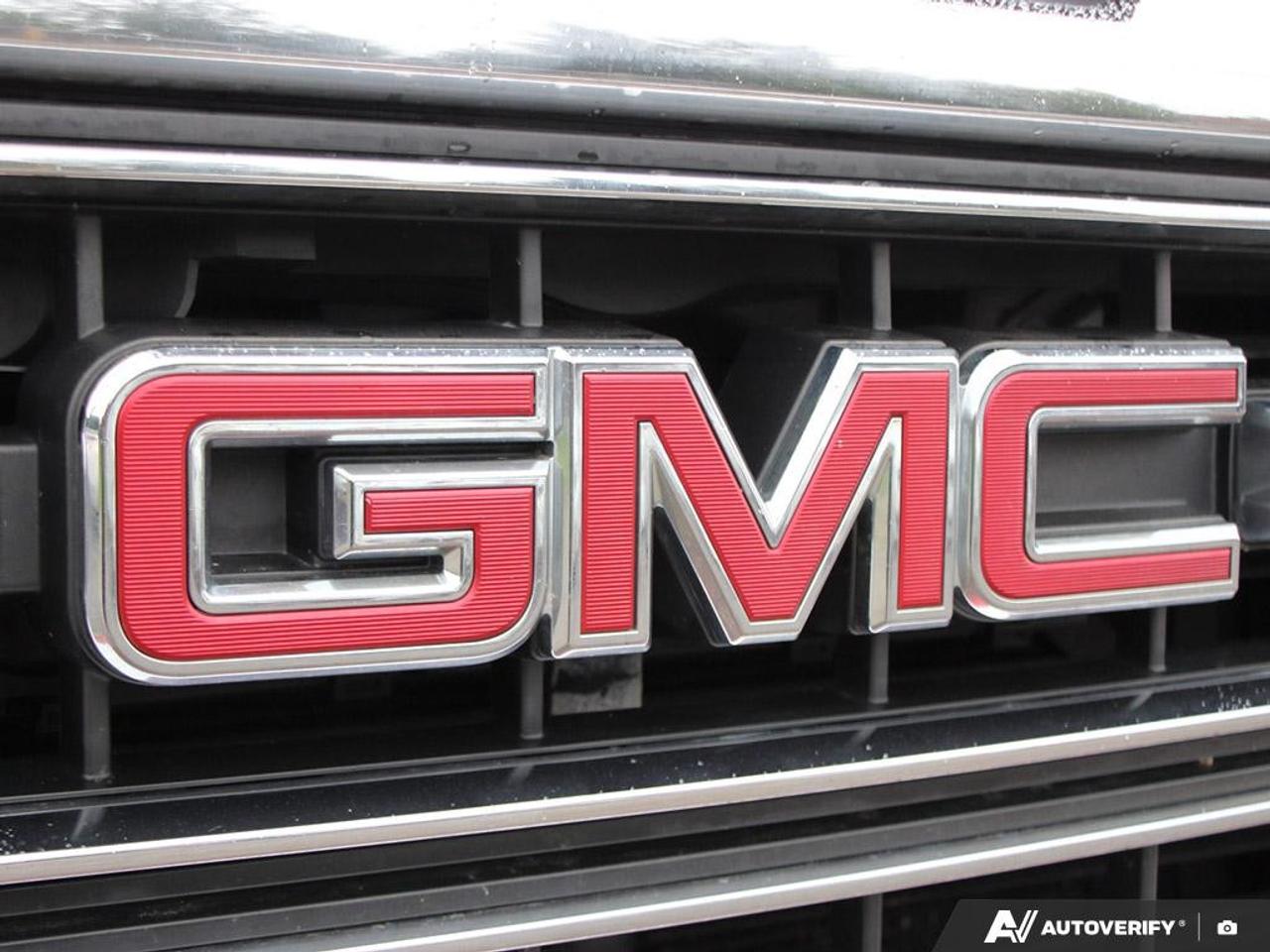 2017 GMC Sierra 1500 4WD Crew Cab Short Box SLE Photo
