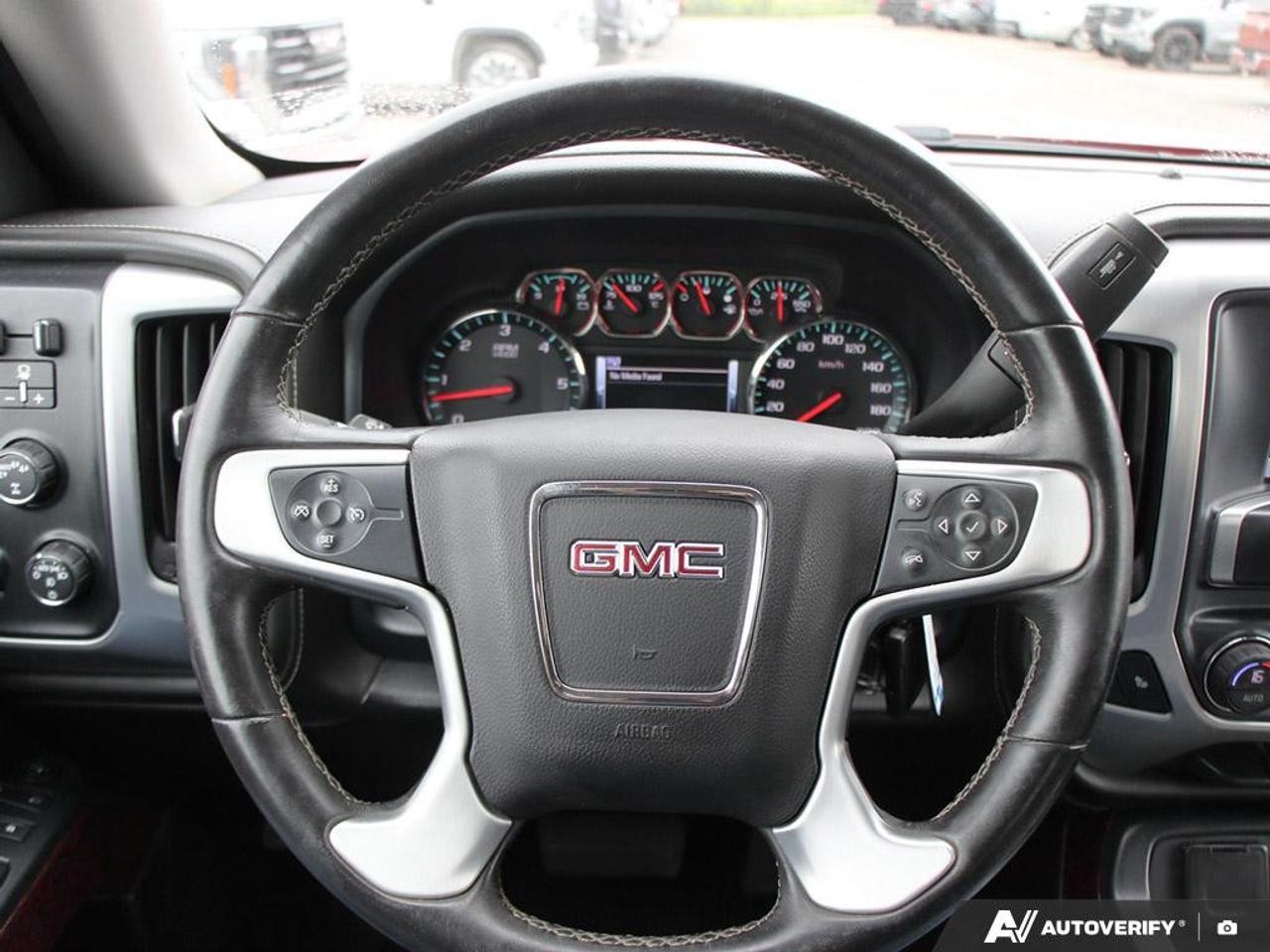 2017 GMC Sierra 1500 4WD Crew Cab Short Box SLE Photo