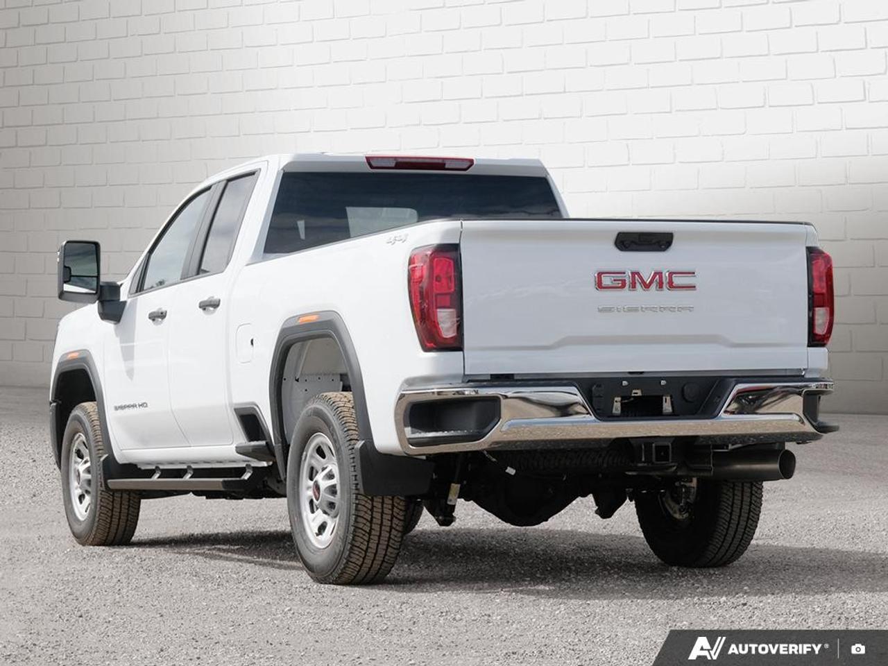 2026 GMC SIERRA 2500HD Double Cab Standard Box 4-Wheel Drive Pro Photo