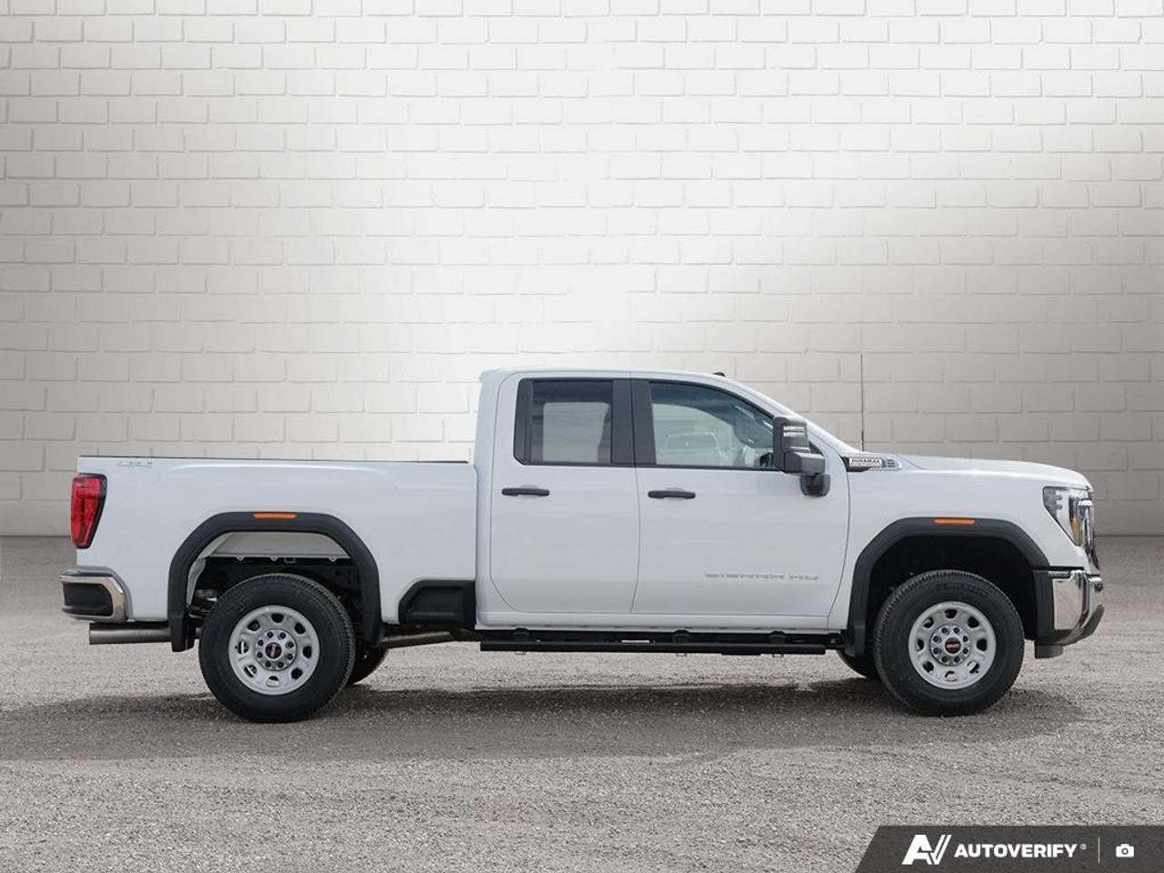 2026 GMC SIERRA 2500HD Double Cab Standard Box 4-Wheel Drive Pro Photo