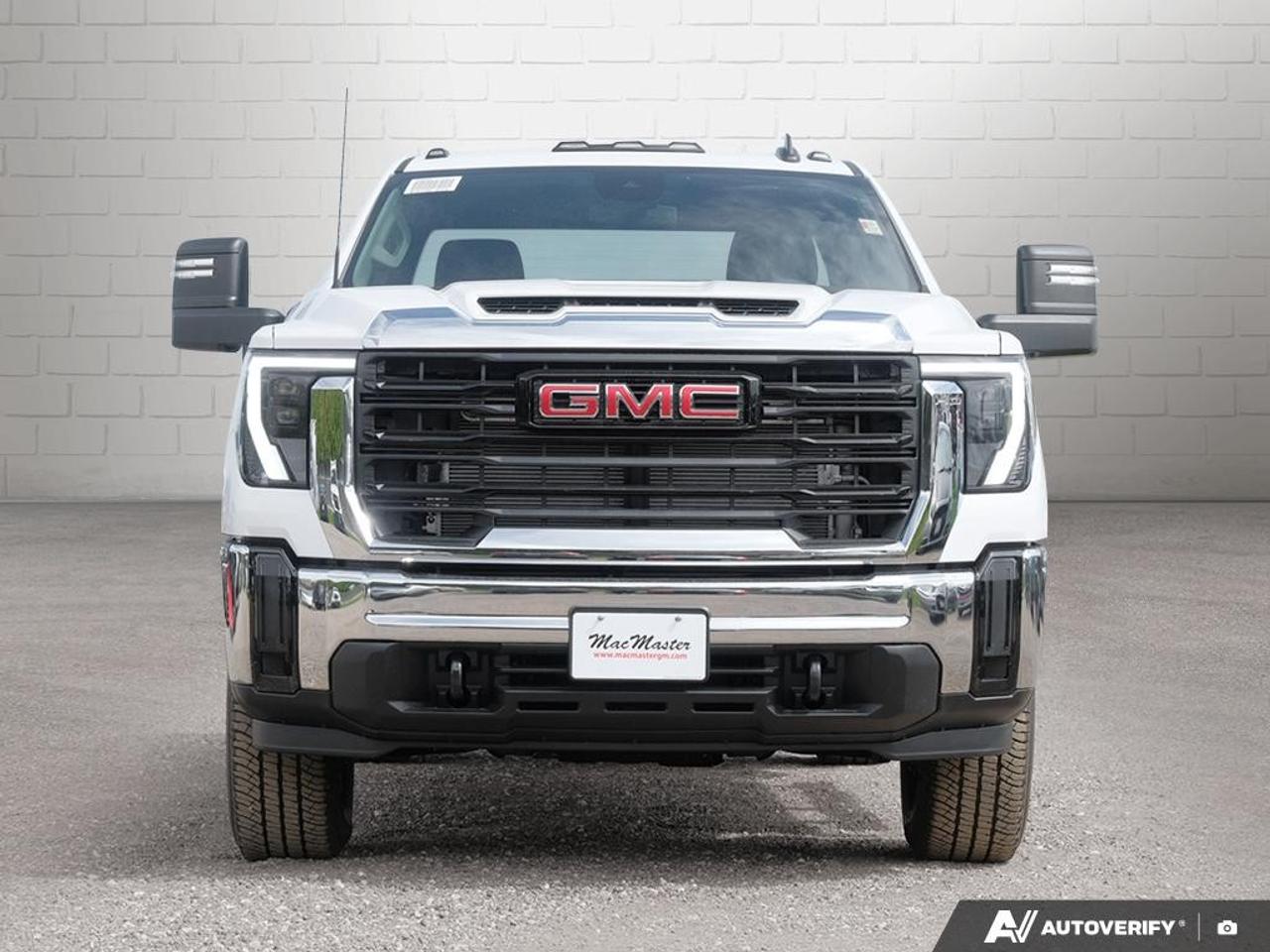 2026 GMC SIERRA 2500HD Double Cab Standard Box 4-Wheel Drive Pro Photo