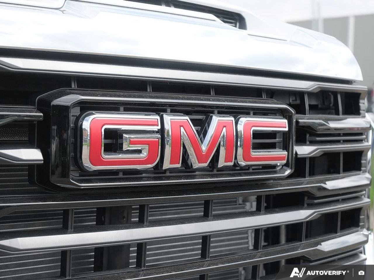 2026 GMC SIERRA 2500HD Double Cab Standard Box 4-Wheel Drive Pro Photo