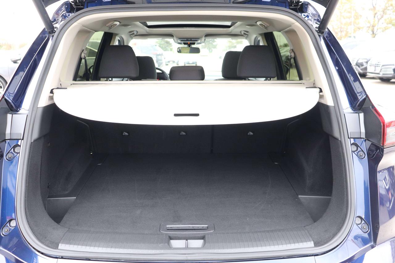 2026 Nissan Rogue SV Moonroof No Accidents Low Mileage Remote Start Photo