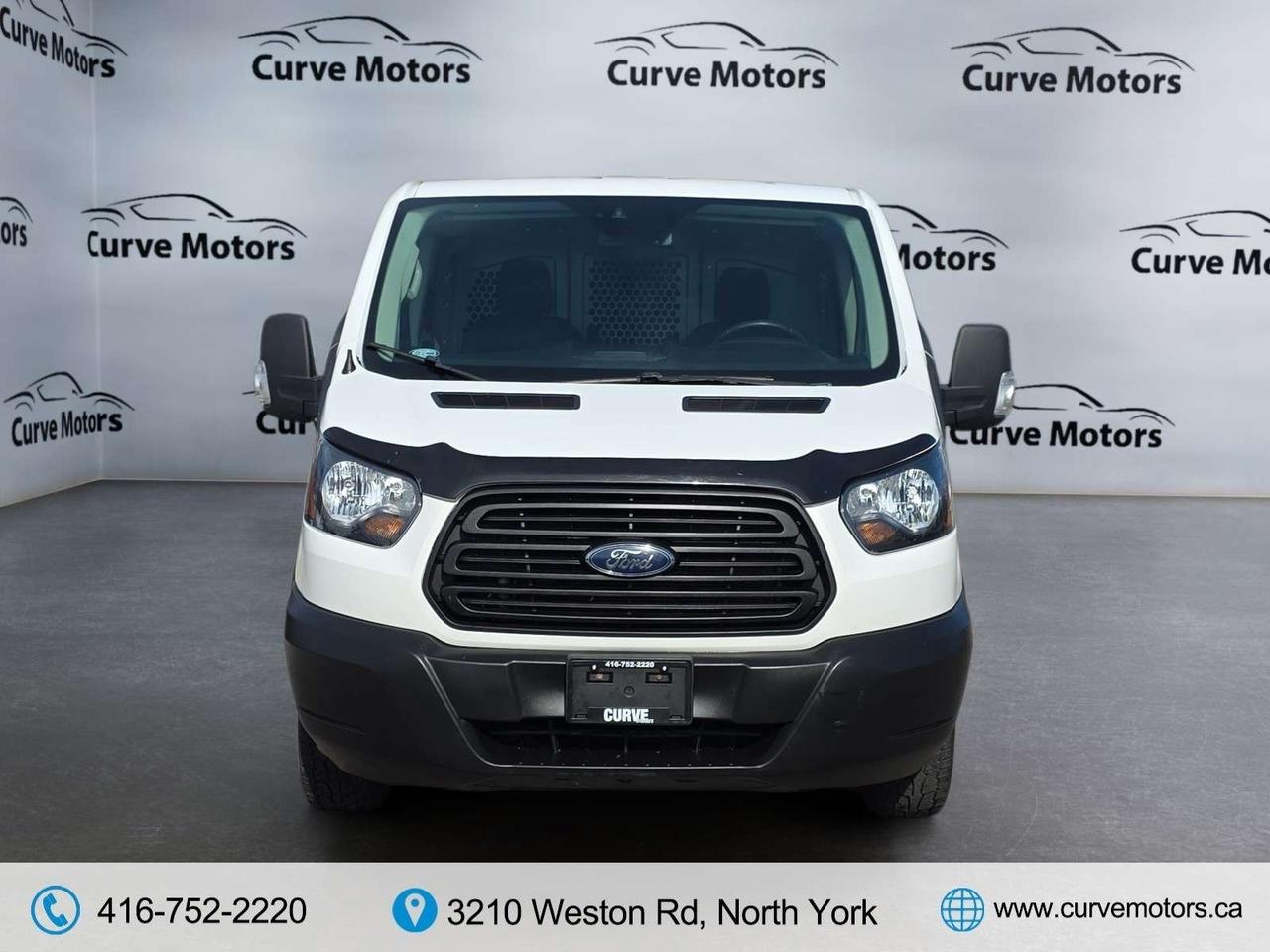 2019 Ford Transit T-250 148 Low Rf 9000 GVWR Swing-Out RH Dr * VERY LOW KM / CAMERA Photo1