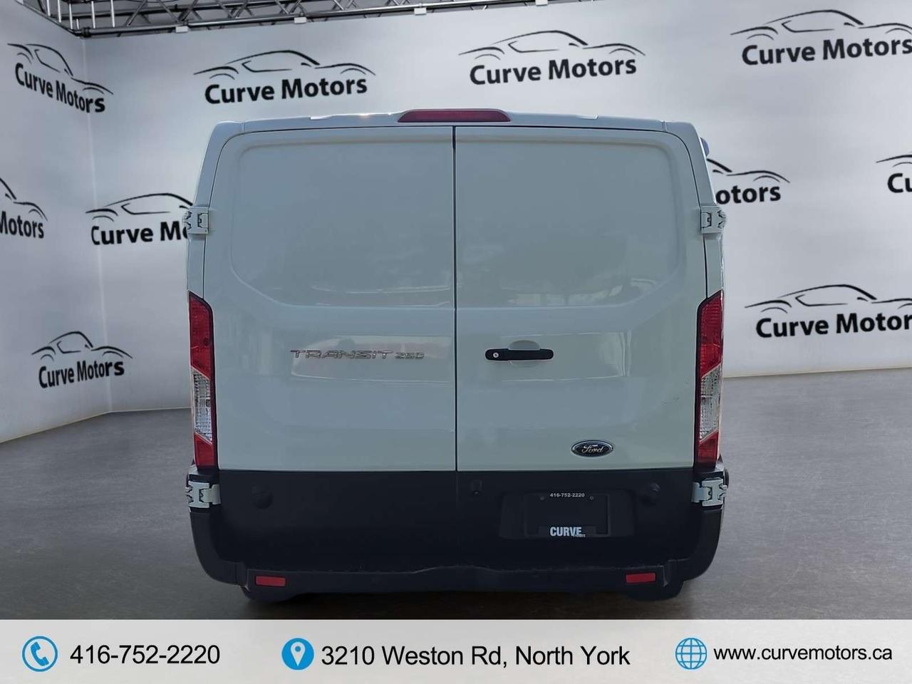 2019 Ford Transit T-250 148 Low Rf 9000 GVWR Swing-Out RH Dr * VERY LOW KM / CAMERA Photo3